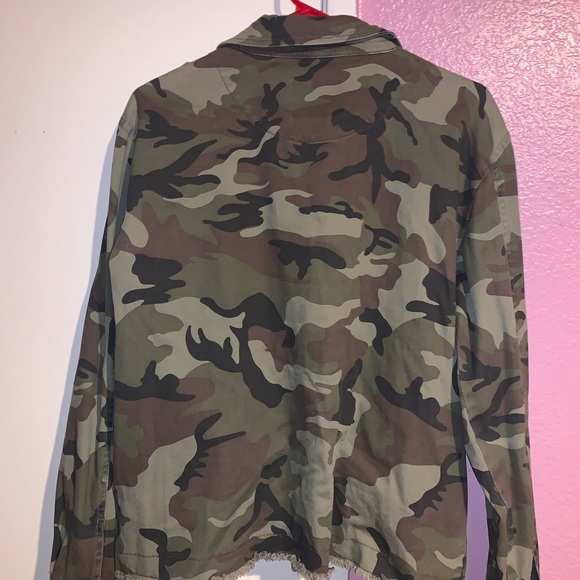 Jacket - Picture 5 of 5